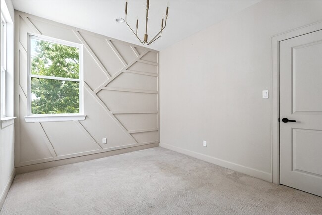 Building Photo - 9551 Neuens Rd