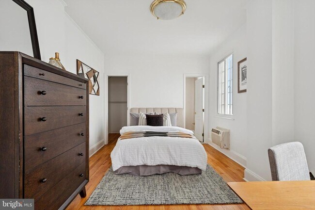 Building Photo - 1512 Spruce St