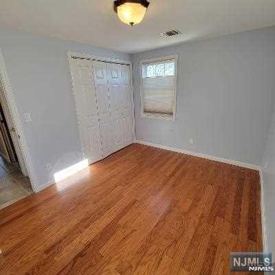 Building Photo - 12-14-14 1st St