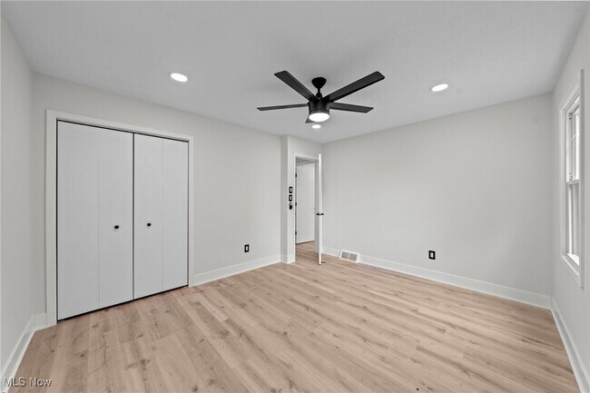 Building Photo - 12790 Heath Rd