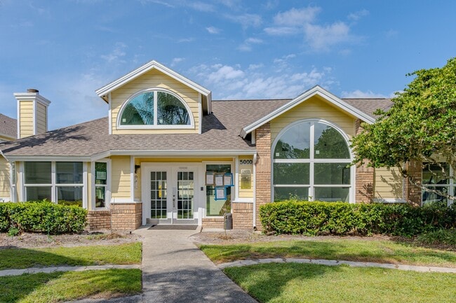Building Photo - 5004 Laguna Bay Cir