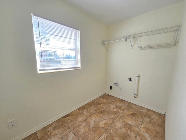 Building Photo - Charming 2-Bedroom Home with Countryside Views and Modern Amenities