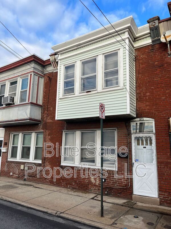 Building Photo - 413 E Baltimore Ave