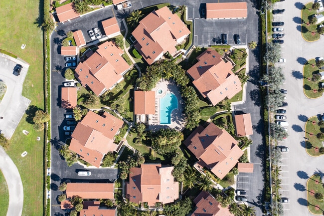 Building Photo - 4161 S US Hwy 1