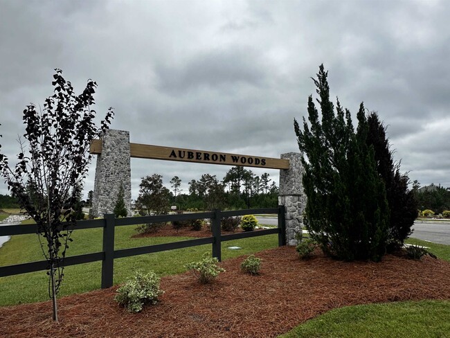 Building Photo - 5175 Yellowstone Dr