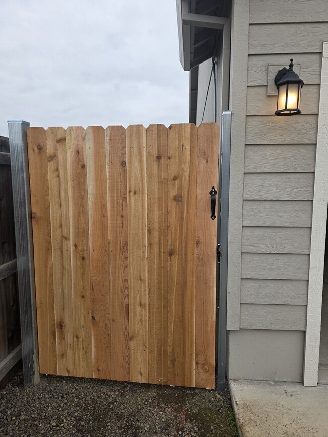 Building Photo - 3451 Durst St