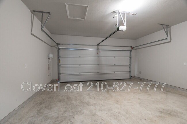 Building Photo - 335 Tempest Trl