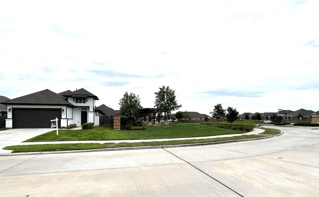 Building Photo - 20702 Wilde Redbud Trl