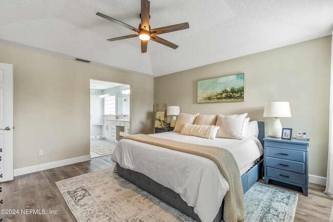 Building Photo - 1587 Shelter Cove Dr