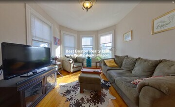 Building Photo - 125 Hampshire St