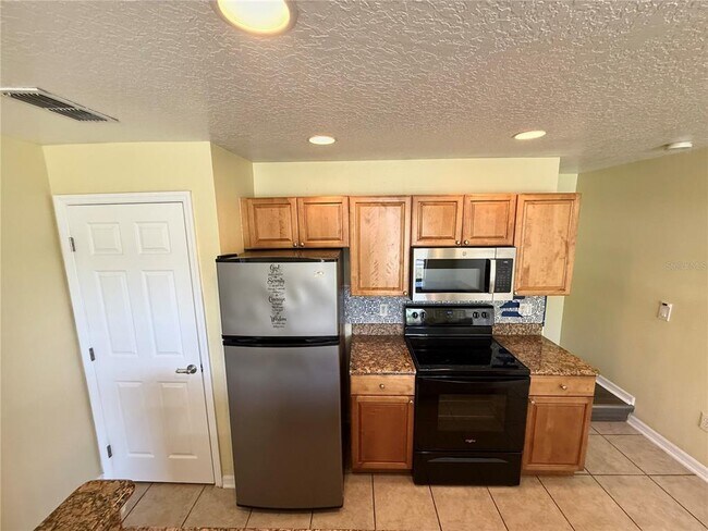 Building Photo - 121 Melissa Pl