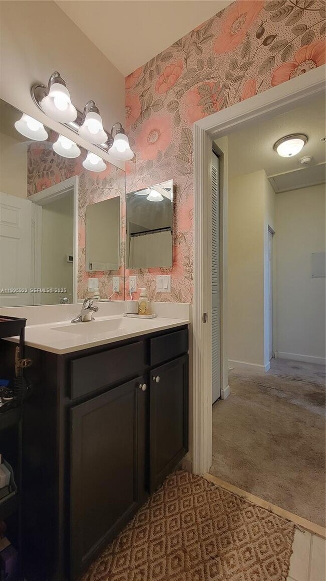 Building Photo - 10630 NW 88th St