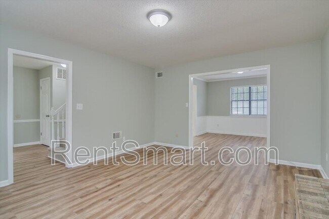 Building Photo - 4052 Danielle Dr