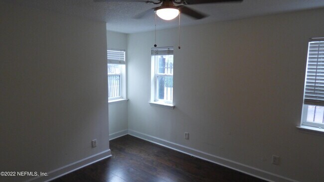 Building Photo - 5615 San Juan Ave