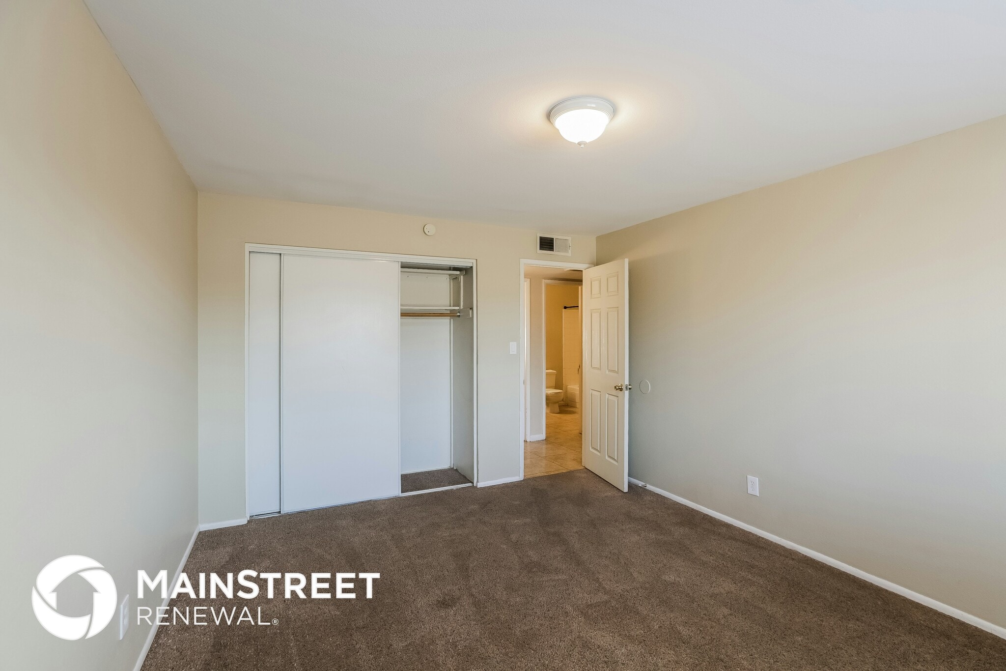 Building Photo - 6720 W Holly St