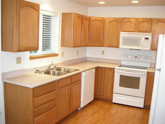 Building Photo - 36185 Dawn Dr