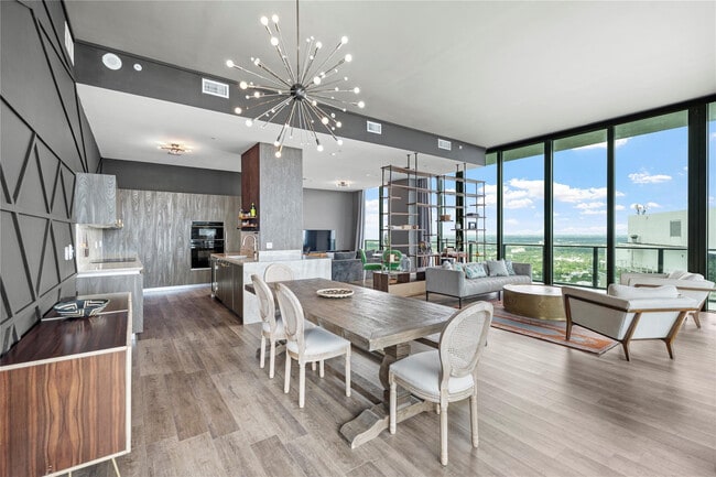 Building Photo - 480 NE 31st St