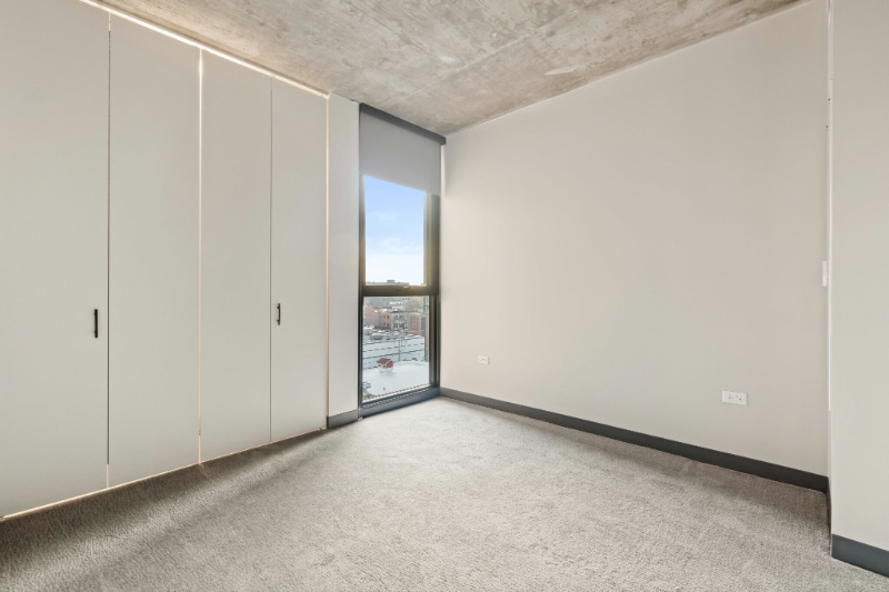 Building Photo - 176 N Ada St