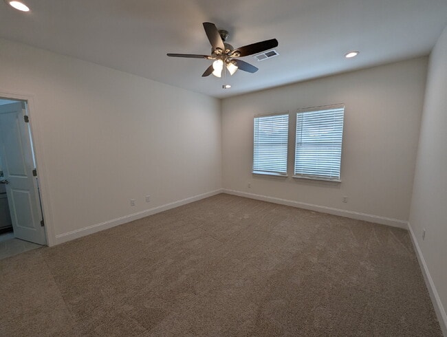 Building Photo - 353 Commonwealth Blvd