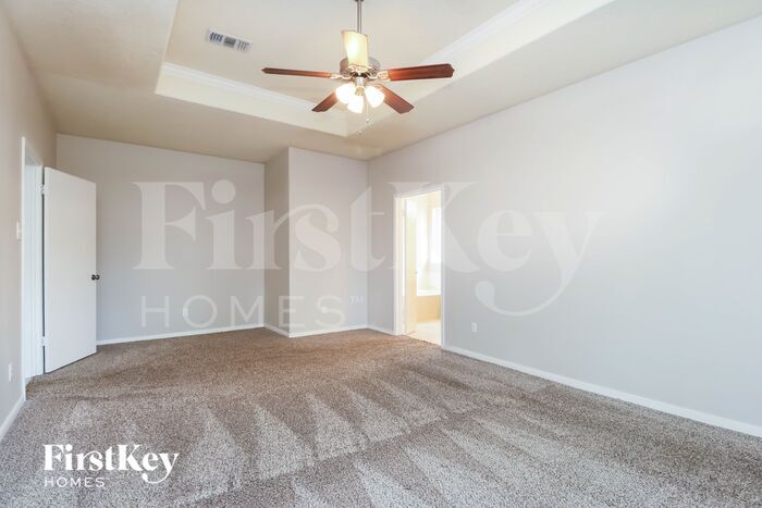 Building Photo - 9131 Landry Blvd