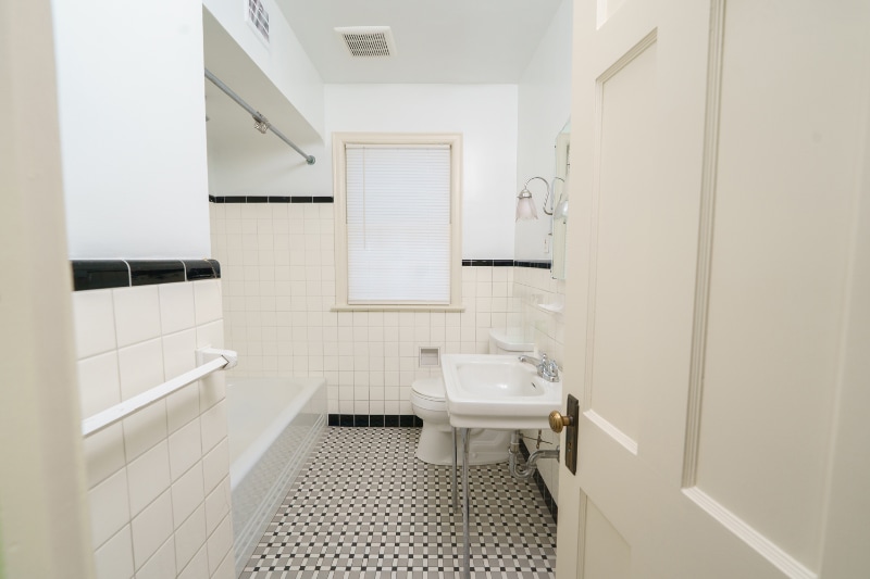 Building Photo - 3584 Palmerston Rd