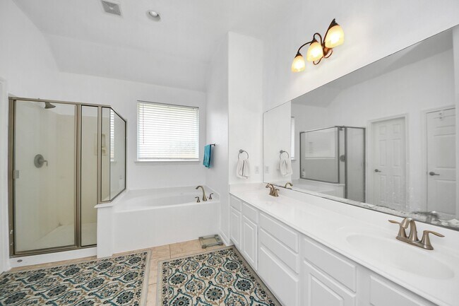 Building Photo - 18126 Rustic Brook Ct