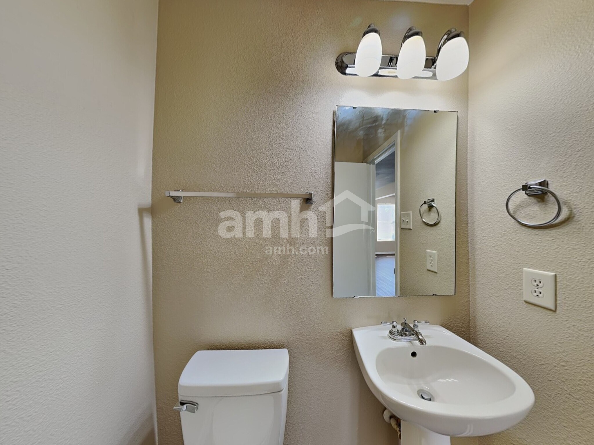 Building Photo - 8349 Sansa St