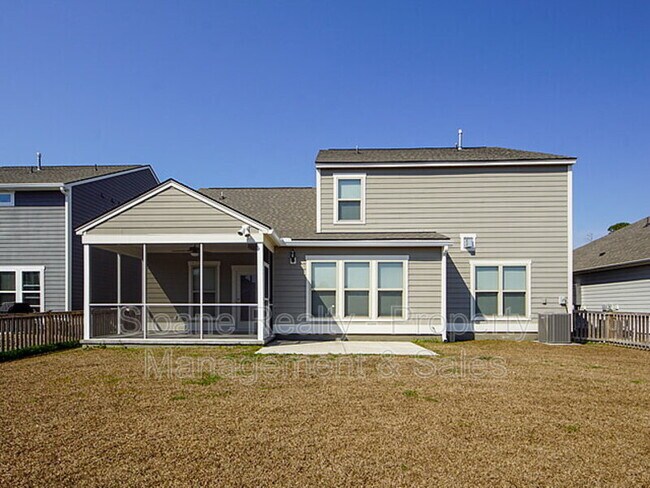 Building Photo - 2874 Stonestown Dr