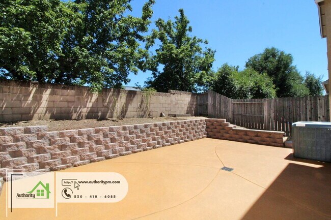 Building Photo - 2109 Vienna Way