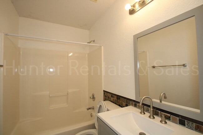 Building Photo - Beautiful 3-Bedroom Home with Enclosed Patio, Pergola Deck & Modern Upgrades