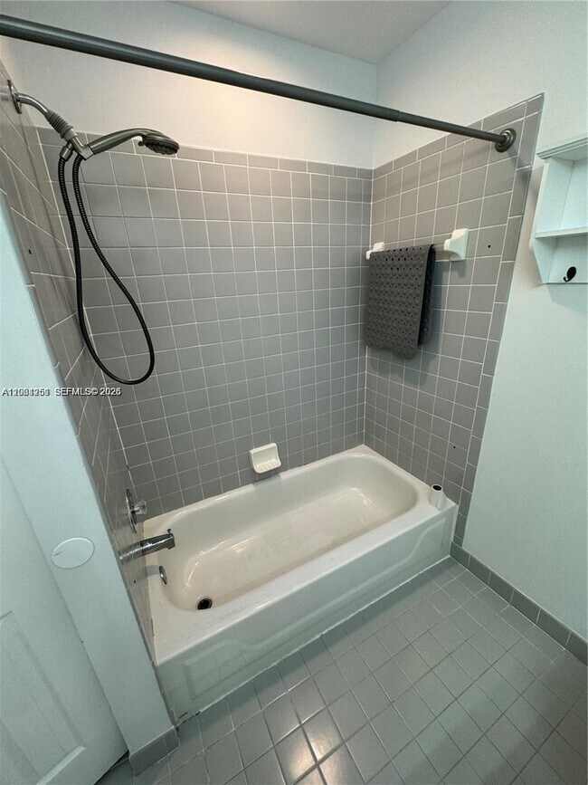 Building Photo - 8965 SW 59th Ct