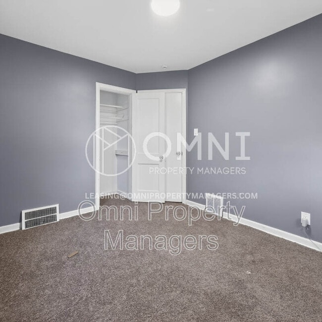 Building Photo - 20553 Hamburg St