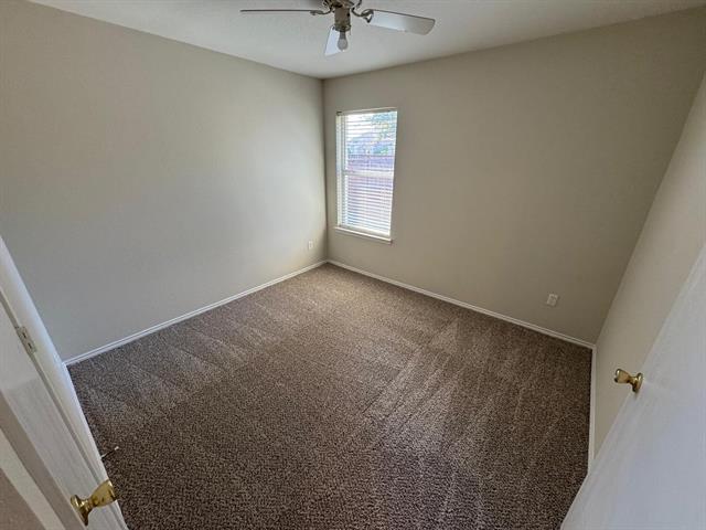 Building Photo - 9205 Lenox Dr