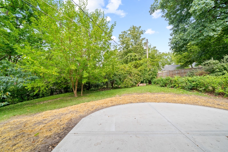 Building Photo - 6308 W 81st St