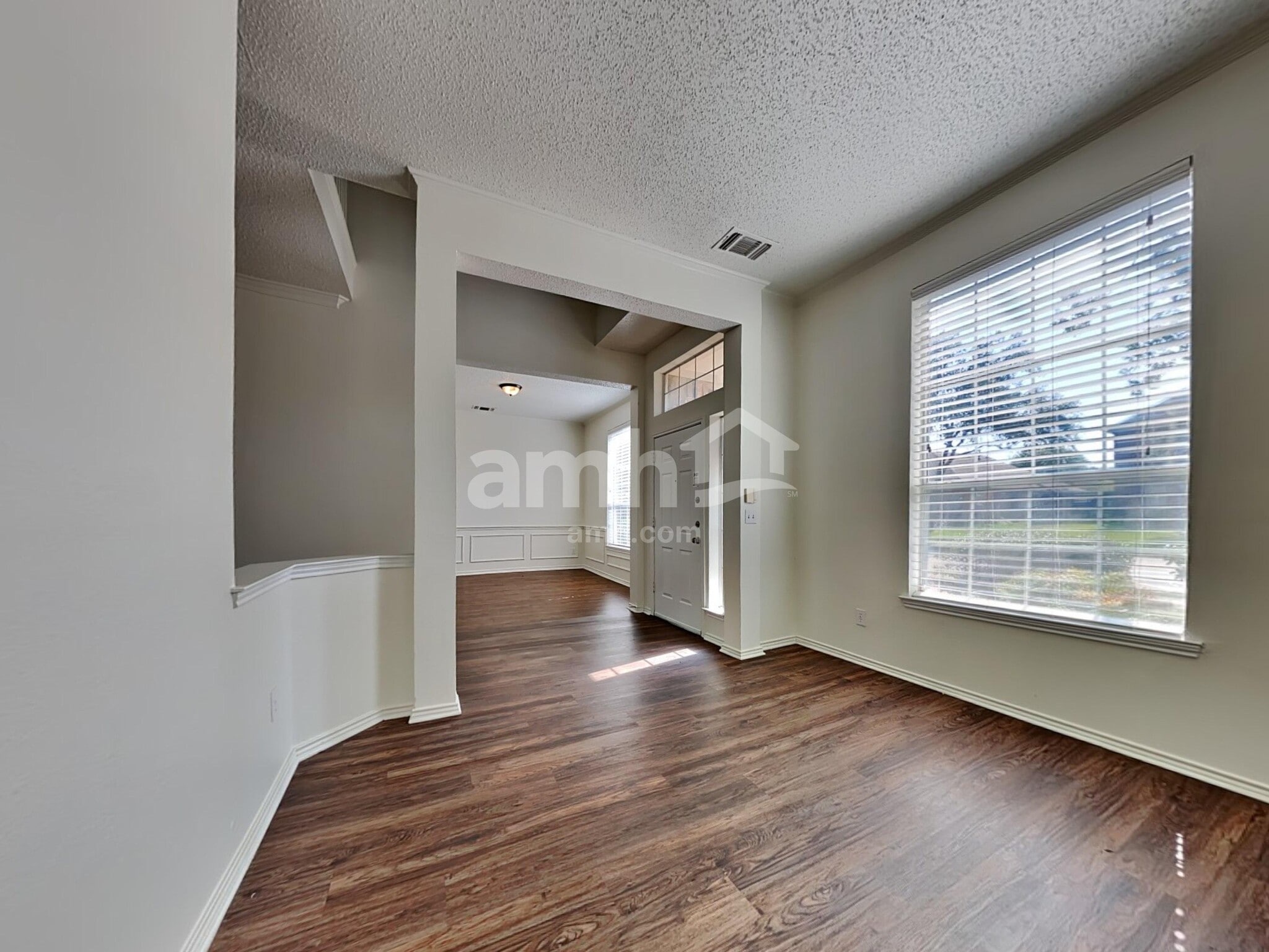 Building Photo - 601 Ridgemont Dr