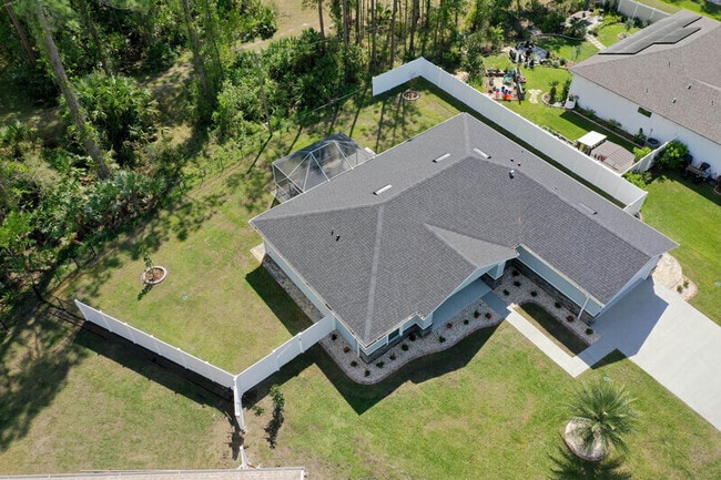 Building Photo - 4 Karl Ct