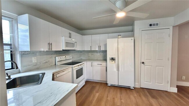 Building Photo - 6586 NW 4th St