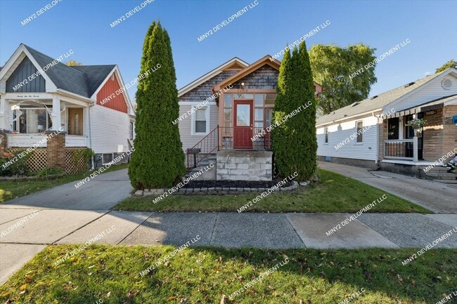 Primary Photo - 22618 Maxine St