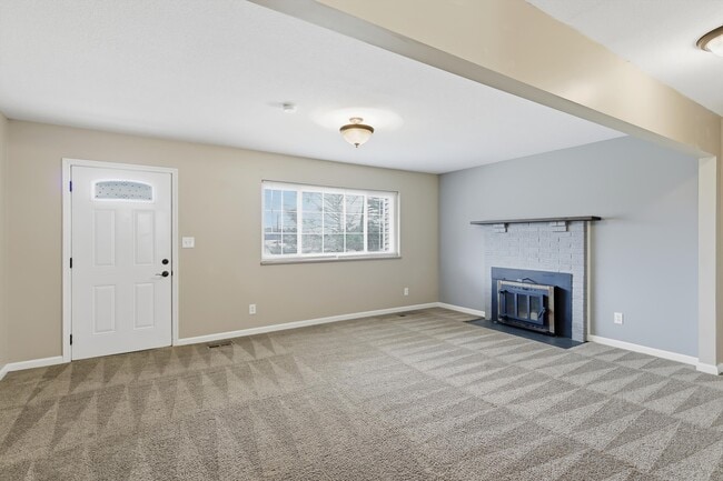 Building Photo - 1839 Crumley Rd