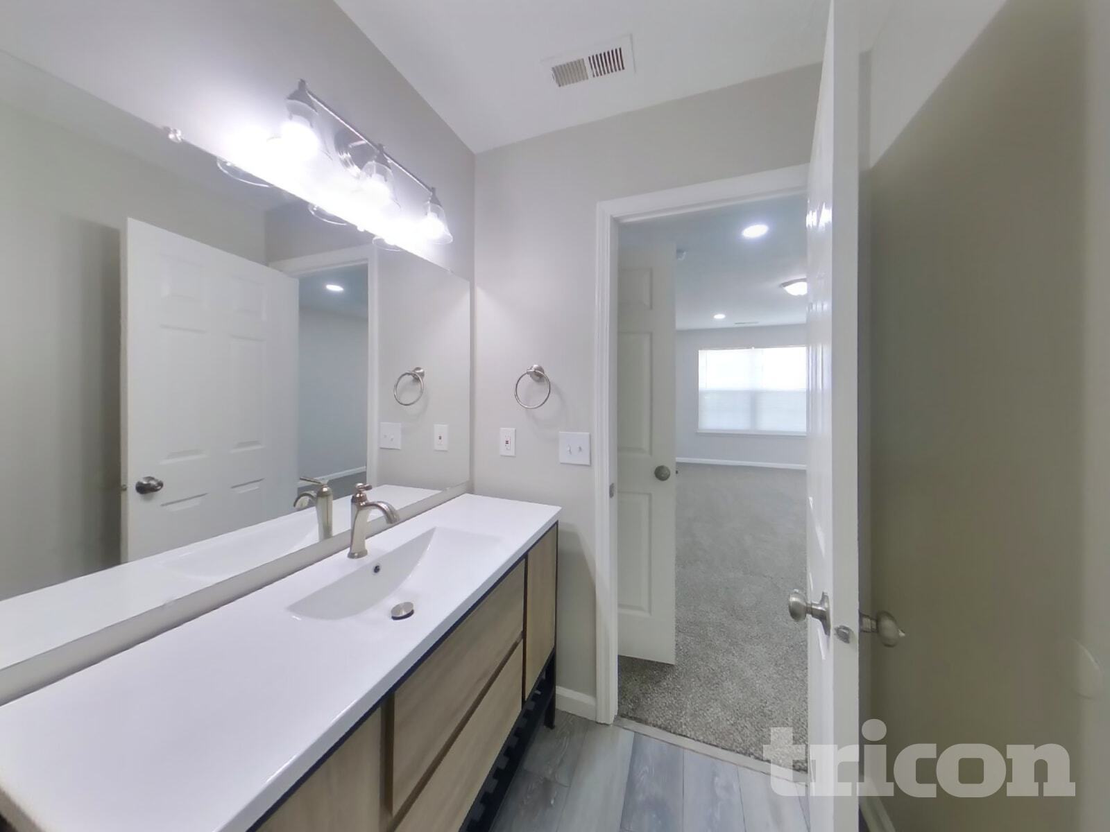 Building Photo - 176 Heartwood Hill