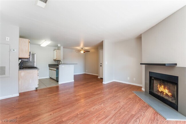 Building Photo - 2200 S Fort Apache Rd