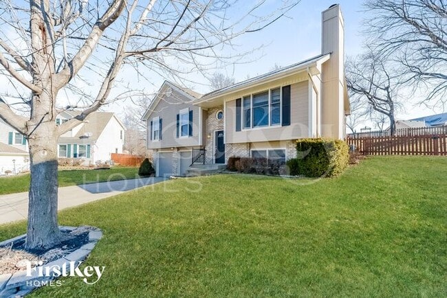 Building Photo - 7928 NW 74th Ct