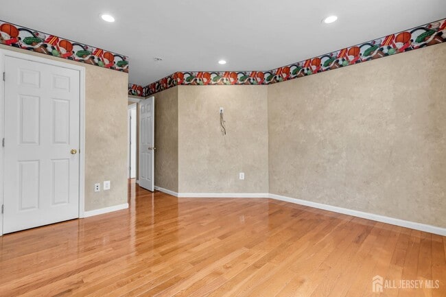 Building Photo - 1 Johnson St