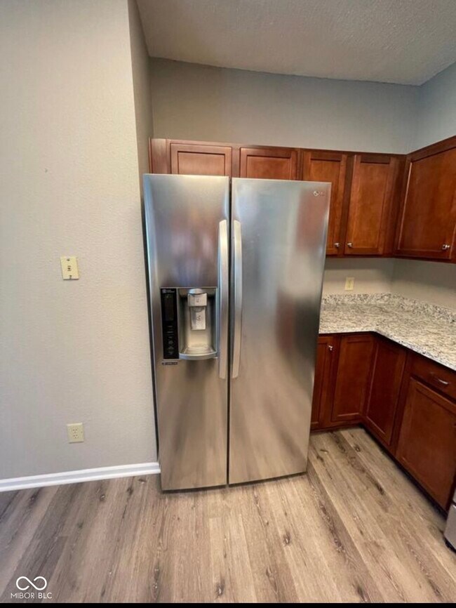 Building Photo - 12550 E 131st St