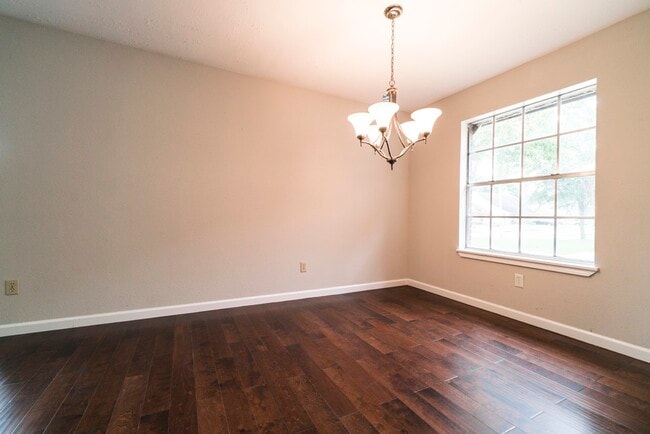 Building Photo - 2314 Pebbledowne Cir
