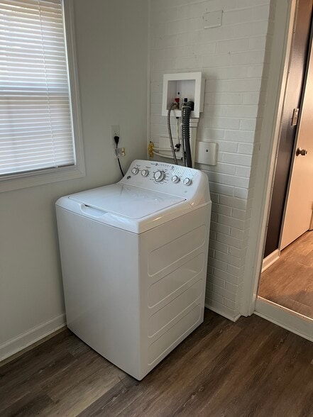 Washer - 12 Fairway Ln