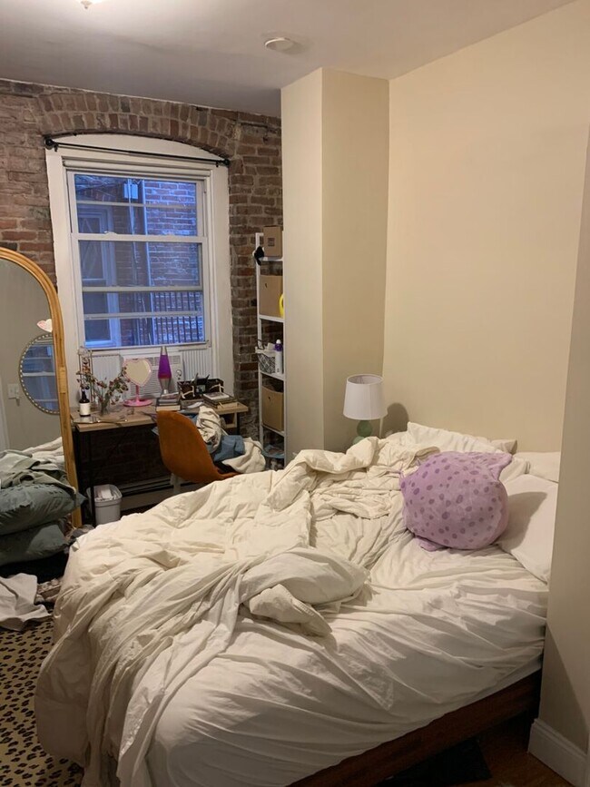 Building Photo - HOT NORTH END LISTING!!!!