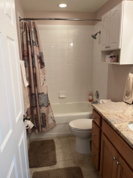 Building Photo - 15433 Bellamar Cir