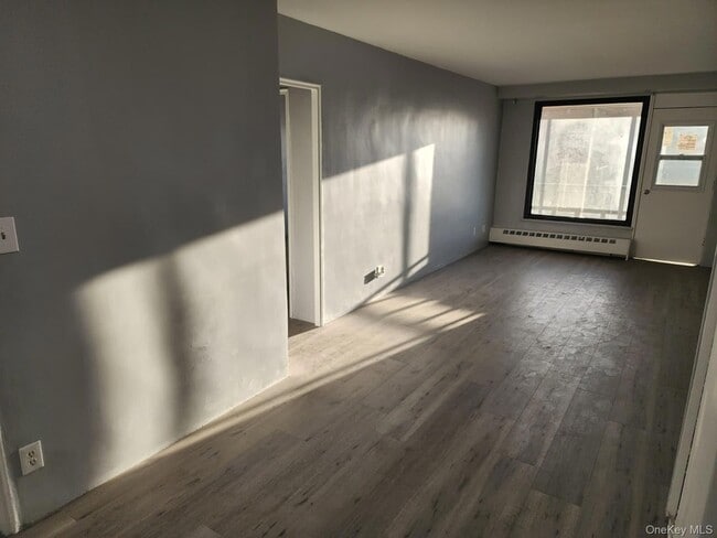 Building Photo - 61-55 98th St
