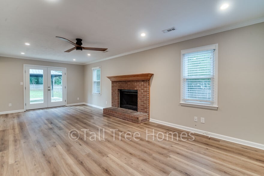Building Photo - 410 Murry Park